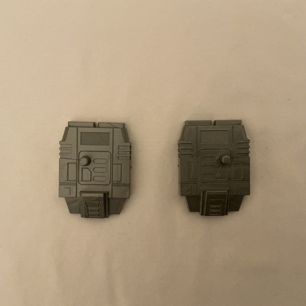 Original G1 Transformers BRUTICUS Right & Left FOOT feet parts lot Preowned - Picture 8 of 9